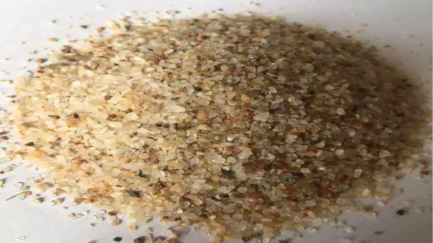 Рисунок 2 Крупный план образца кварцевого песка высокой чистоты